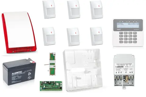 Zestaw alarmowy Satel: czujki ruchu, centrala, sygnalizator, akumulator i transformator.